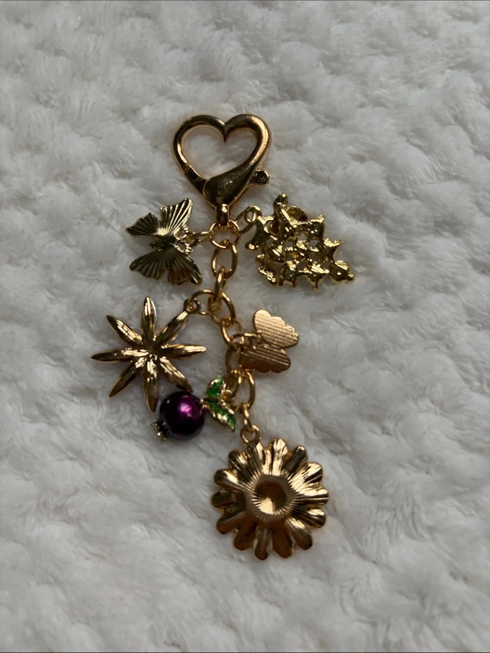 NWOT Gold-Tone Purple Floral & Butterfly Charm Keychain Pendant
